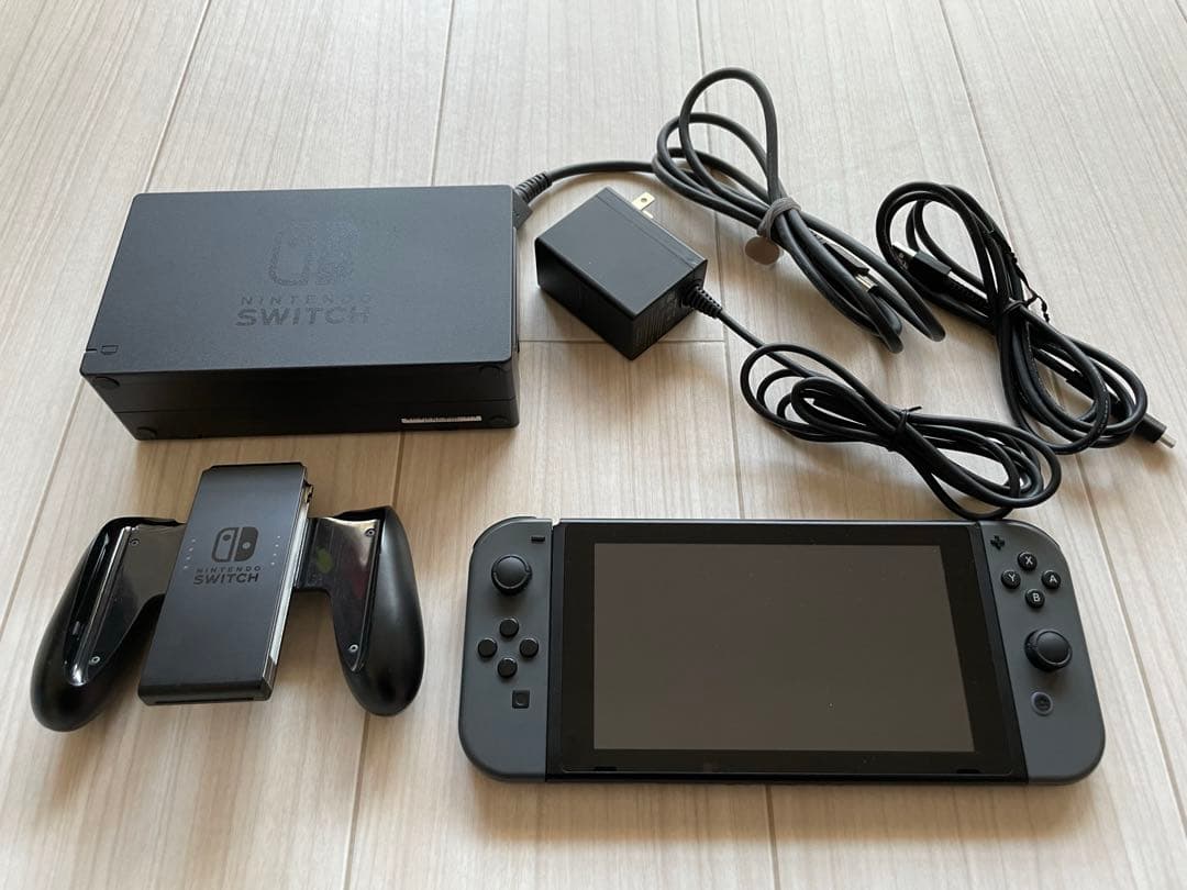 Nintendo Switch グレー 本体（joyconあり & 箱無し）