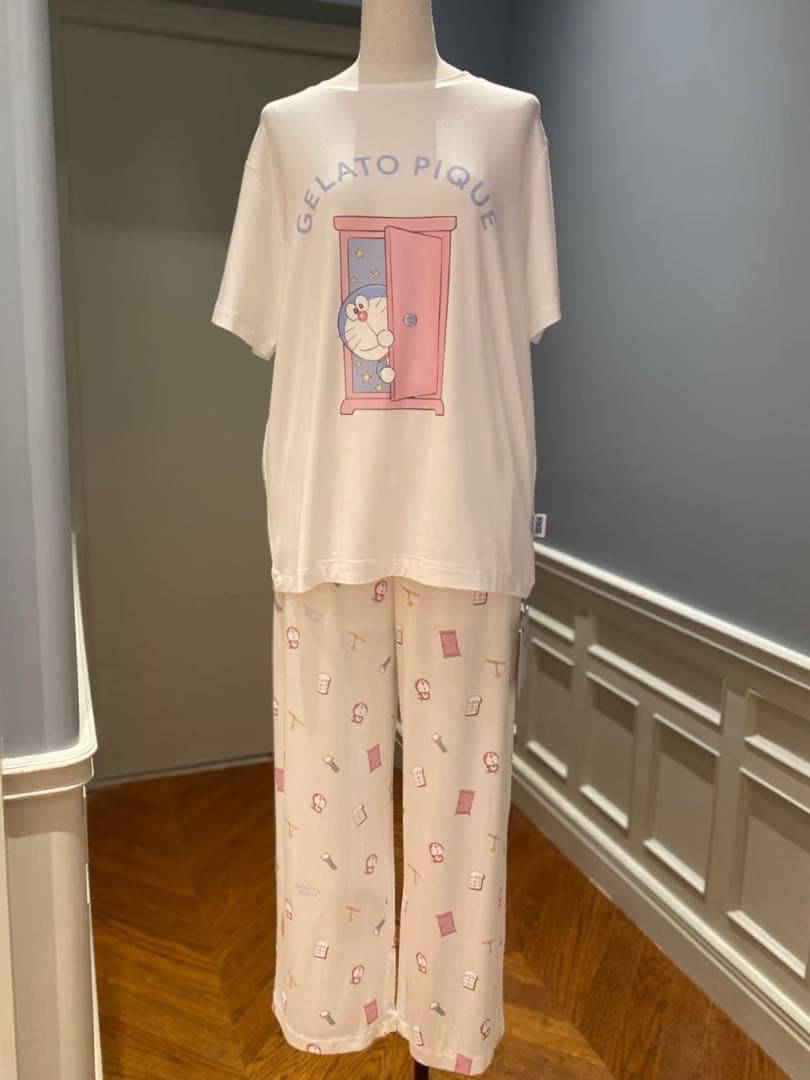 新品　ジェラートピケ　ドラえもん　オフホワイト　レディースパジャマ　上下セット