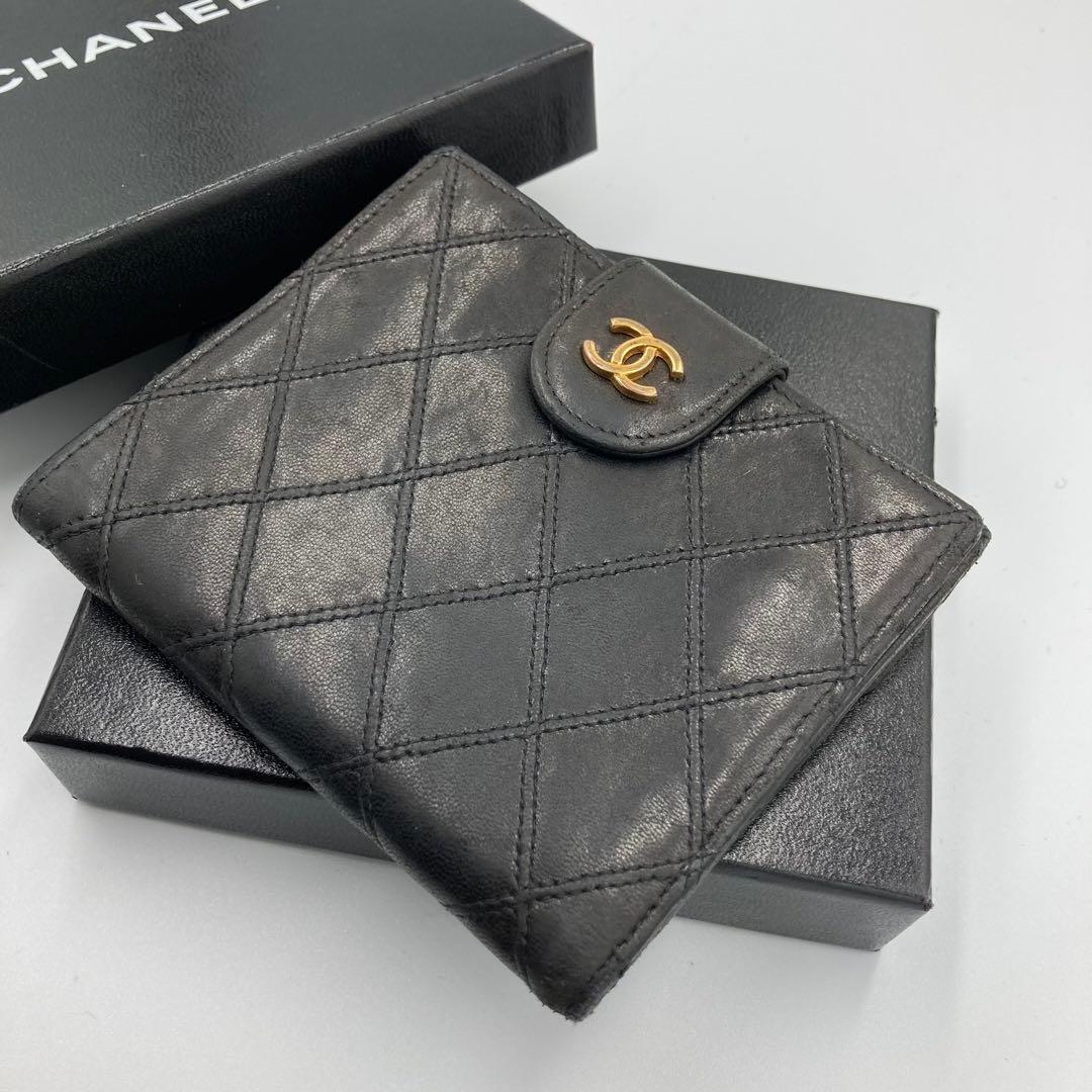 ！美品！　CHANEL シャネル　折り財布　レザー　ココマーク