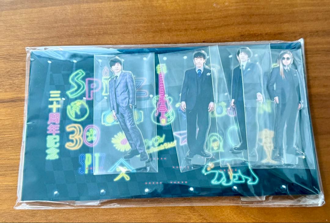 SPITZ 30周年記念 ファンクラブ限定アクリルスタンド