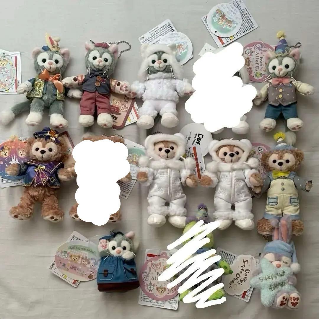 タグ付き　ダッフィー　ジェラトーニ　ぬいぐるみバッジ