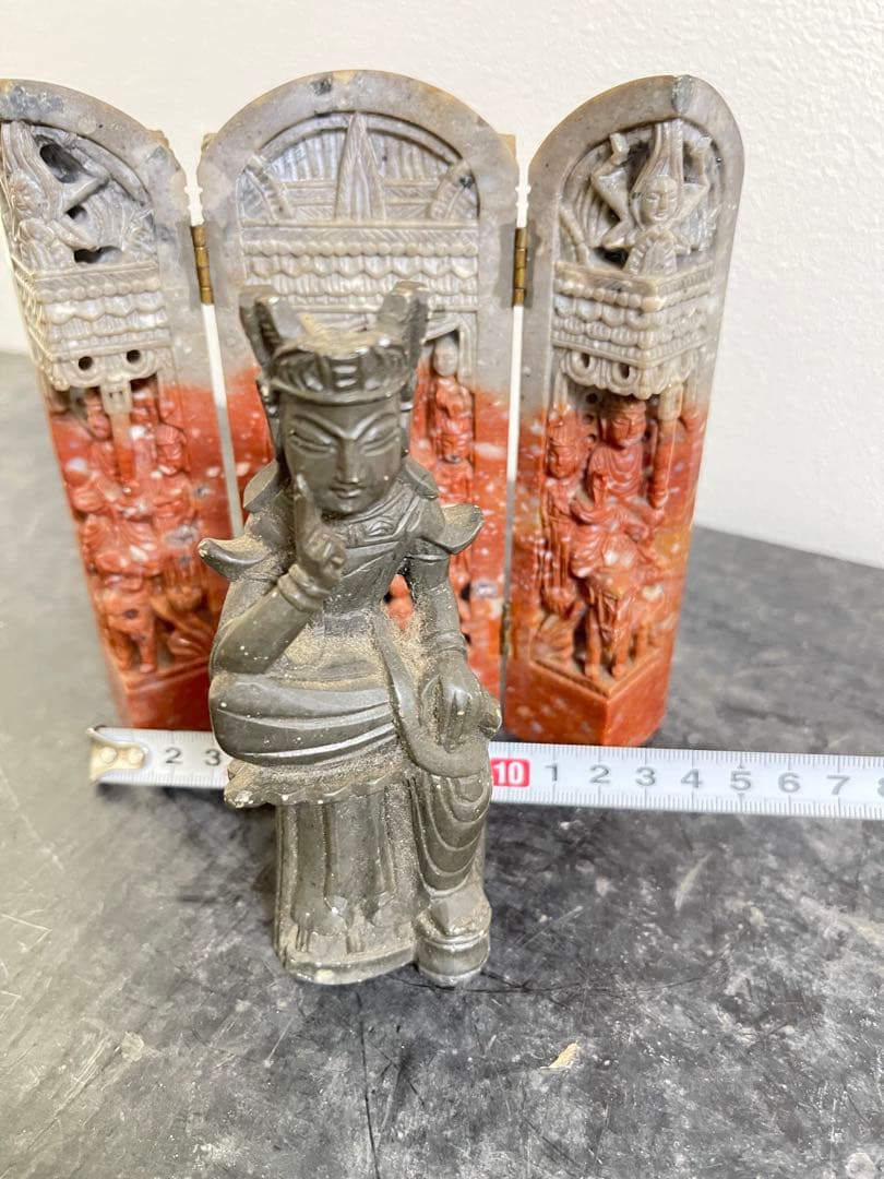 石製彫刻 三つ折り背景付き仏像　仏教　古美術