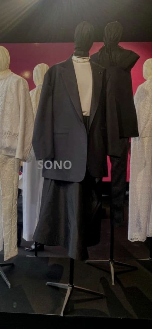 新品DRAWER フレアスカート ブラック