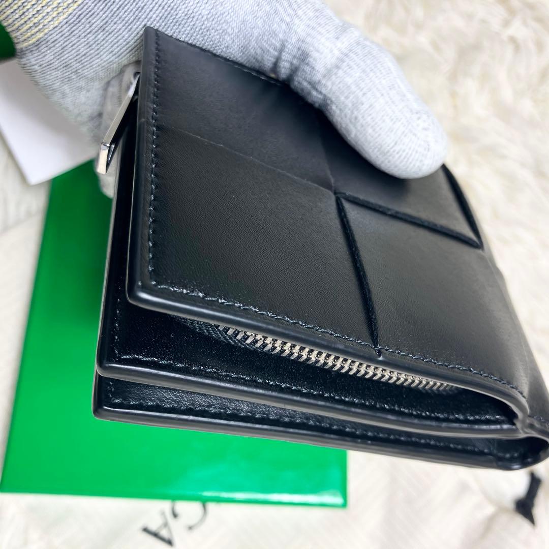 【未使用級】現行モデル ボッテガヴェネタ 二つ折り カセットIC搭載