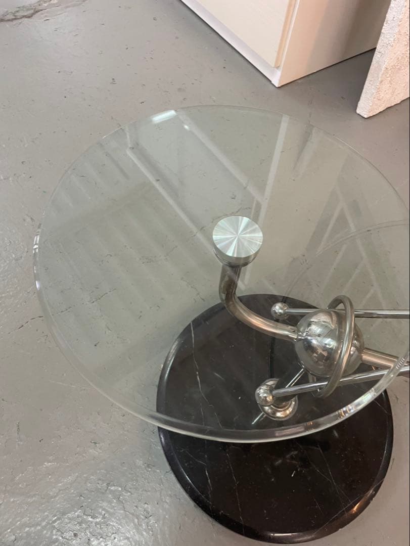 ガラス　コーヒーテーブル