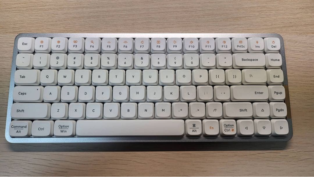 Lofree Flow ホワイト／薄型メカニカルキーボード／美品