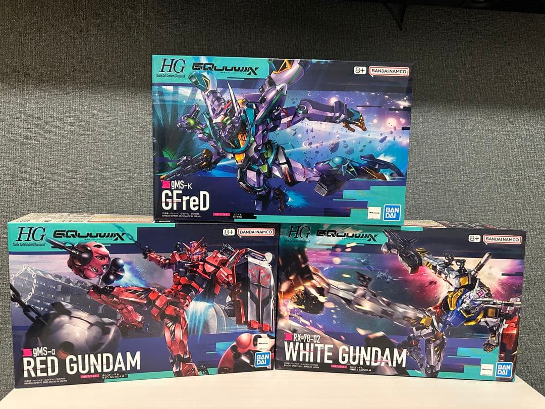 新品HG 白いガンダム　赤いガンダム　ジフレド　３点セット