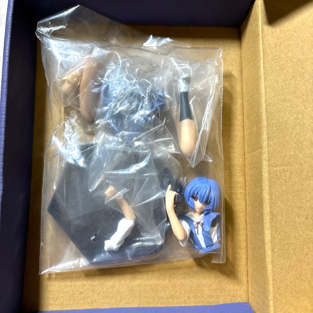 【未開封】フィギュア 綾波レイ 制服ver. ヤングエース2012年5月号付録