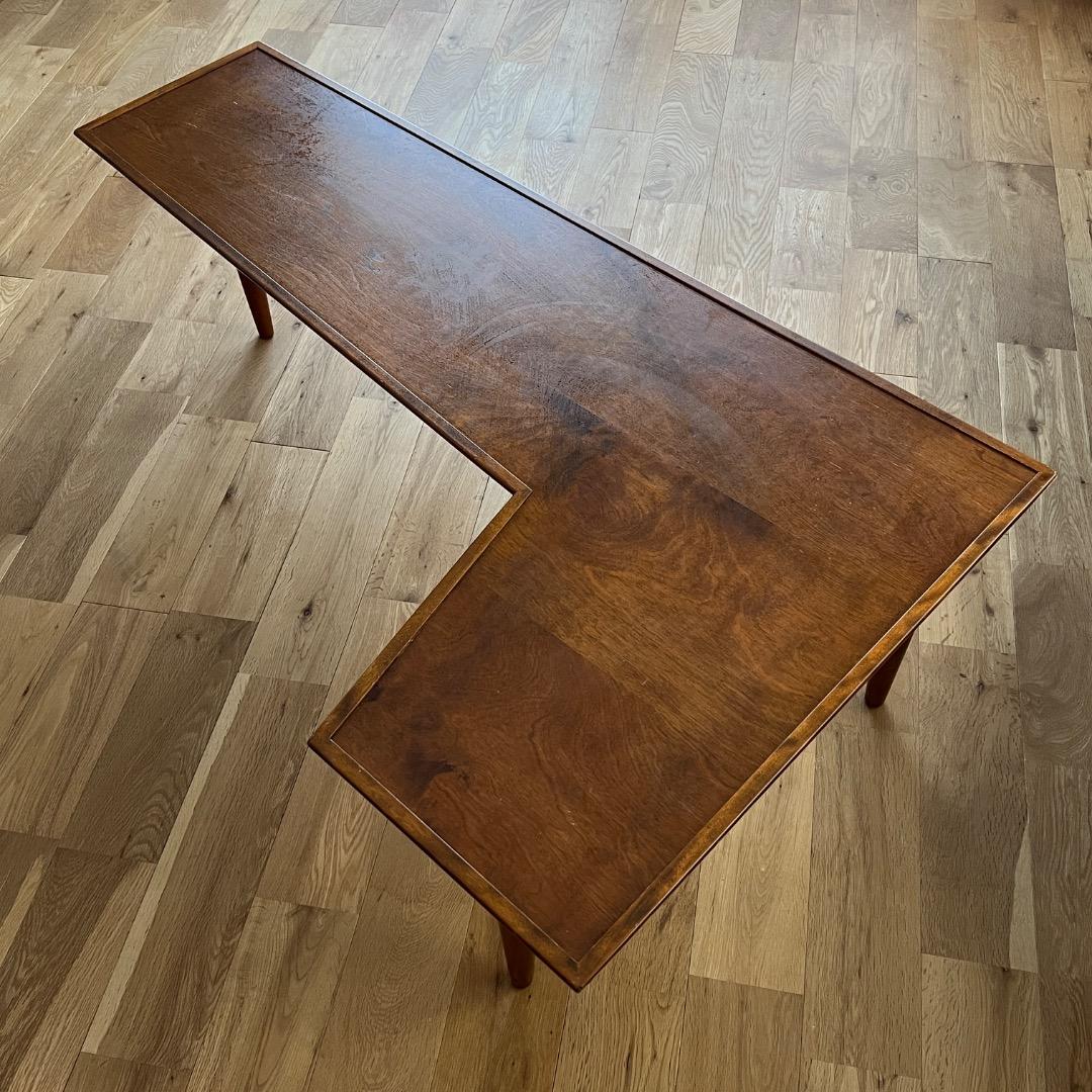 パシフィックファニチャーサービス　RUDDER TEA TABLE