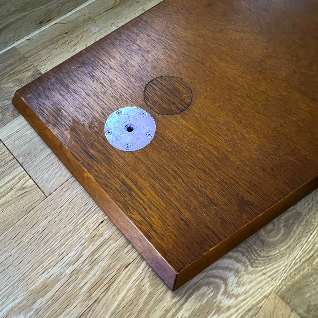 パシフィックファニチャーサービス　RUDDER TEA TABLE