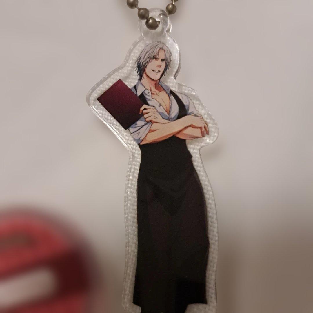 デビルメイクライ　DMC　ダンテ　カプコンカフェ　アクスタ　キーホルダー