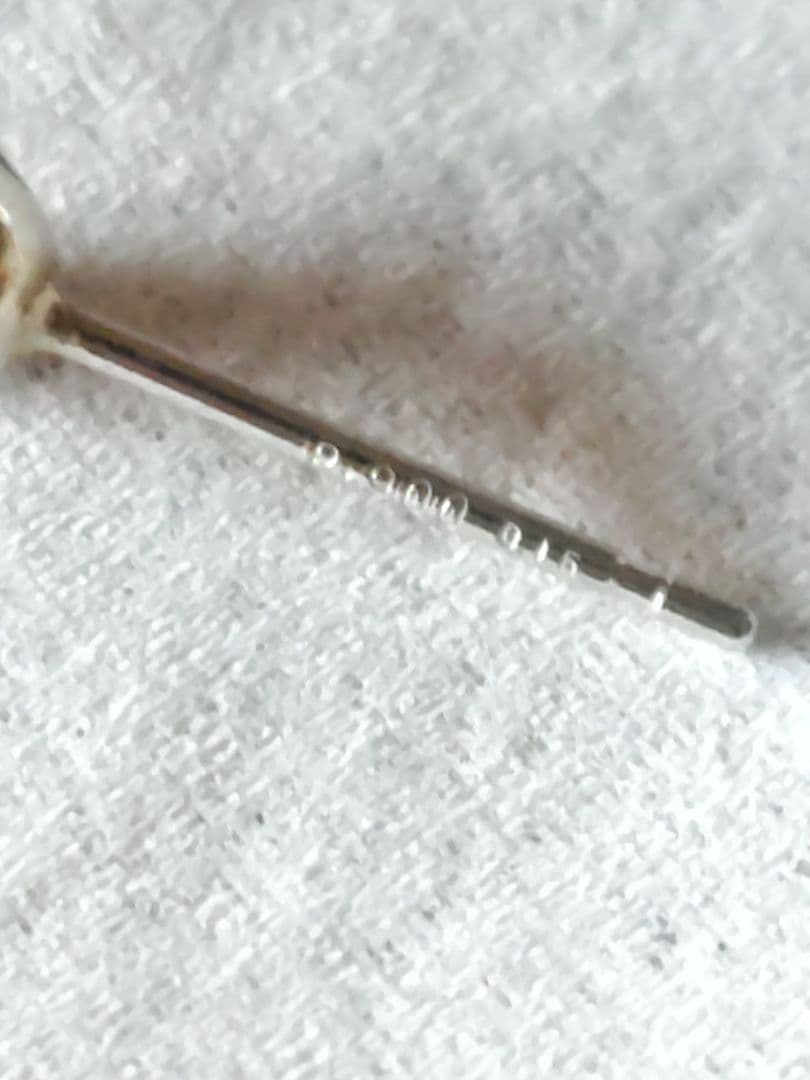 天然一粒ダイアモンドピアス0,3カラット（0,15カラットが2個）プラチナ900