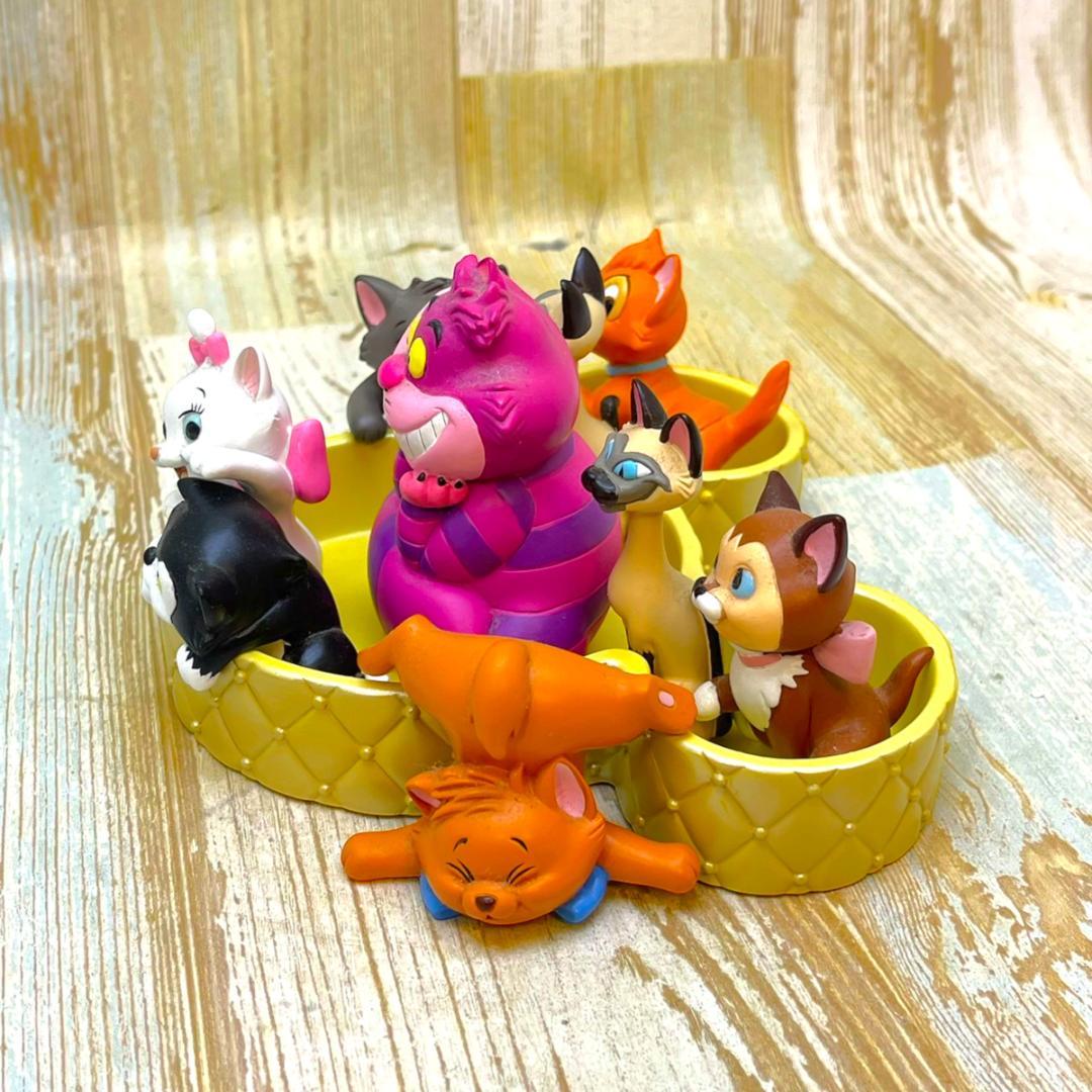 TDR 東京ディズニーリゾート限定 ディズニーキャッツ 猫 フィギュアリン