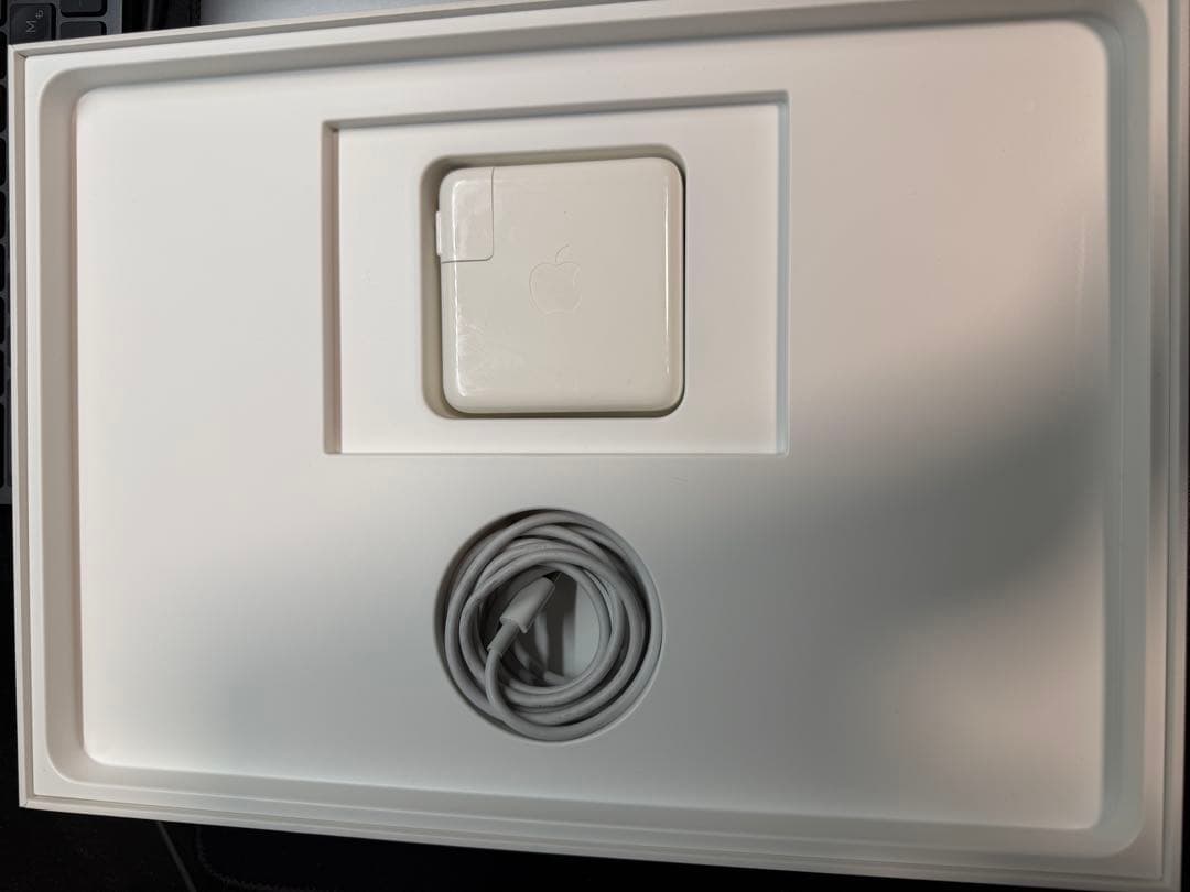 Mac book pro 13インチ