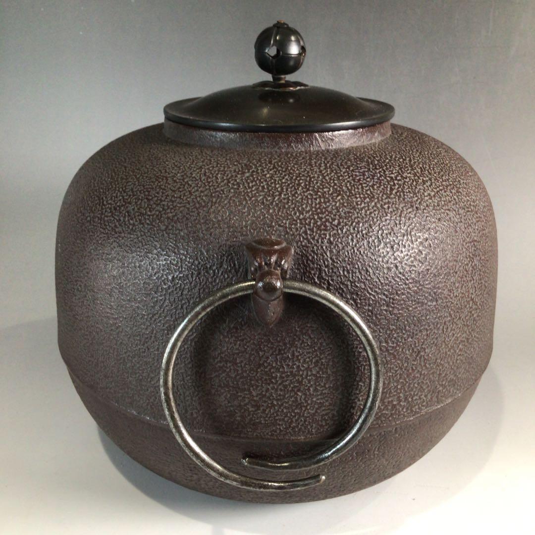 Ｐ２３３　茶釜　『人間国宝　高橋敬典造』『丸釜』　共箱　茶道具