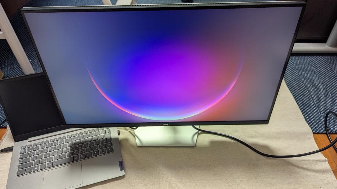 DELL 4Kディスプレイ S2722QC