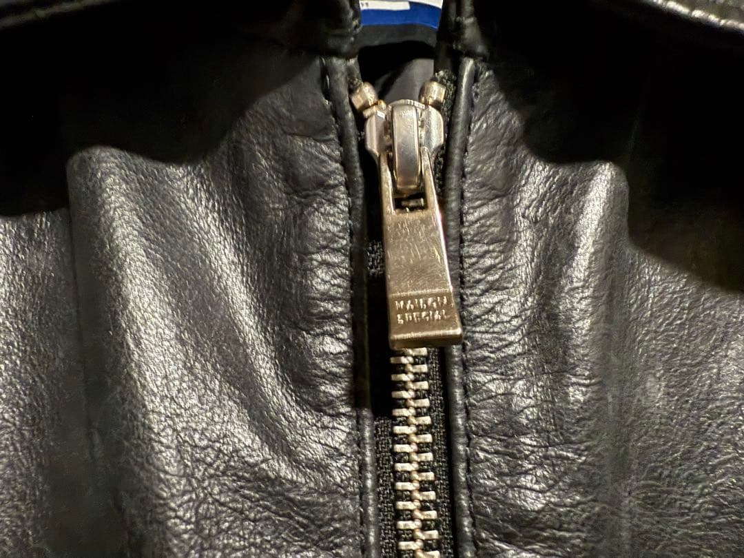 メゾンスペシャル　バッファローレザープライムオーバーシングルライダース