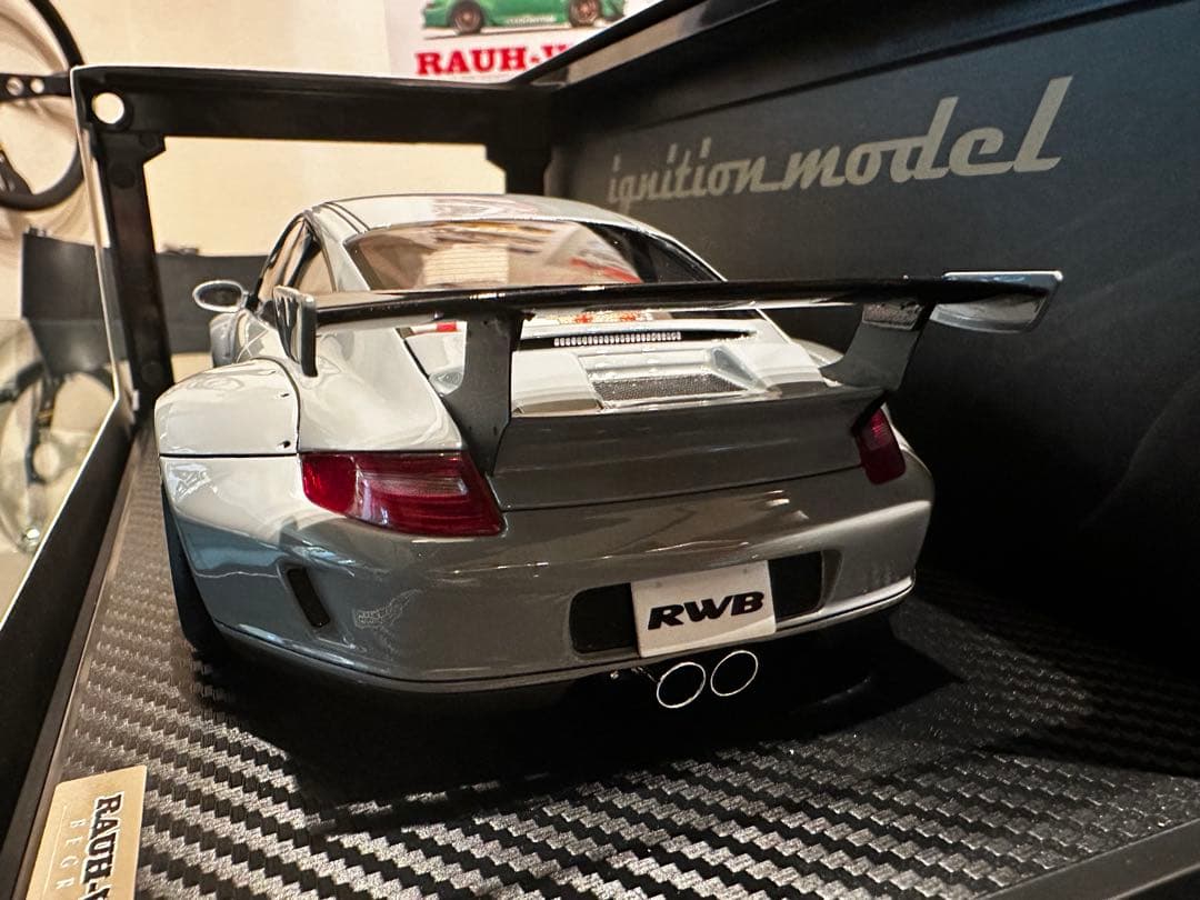 RWB997 イグニション1/18 グレー