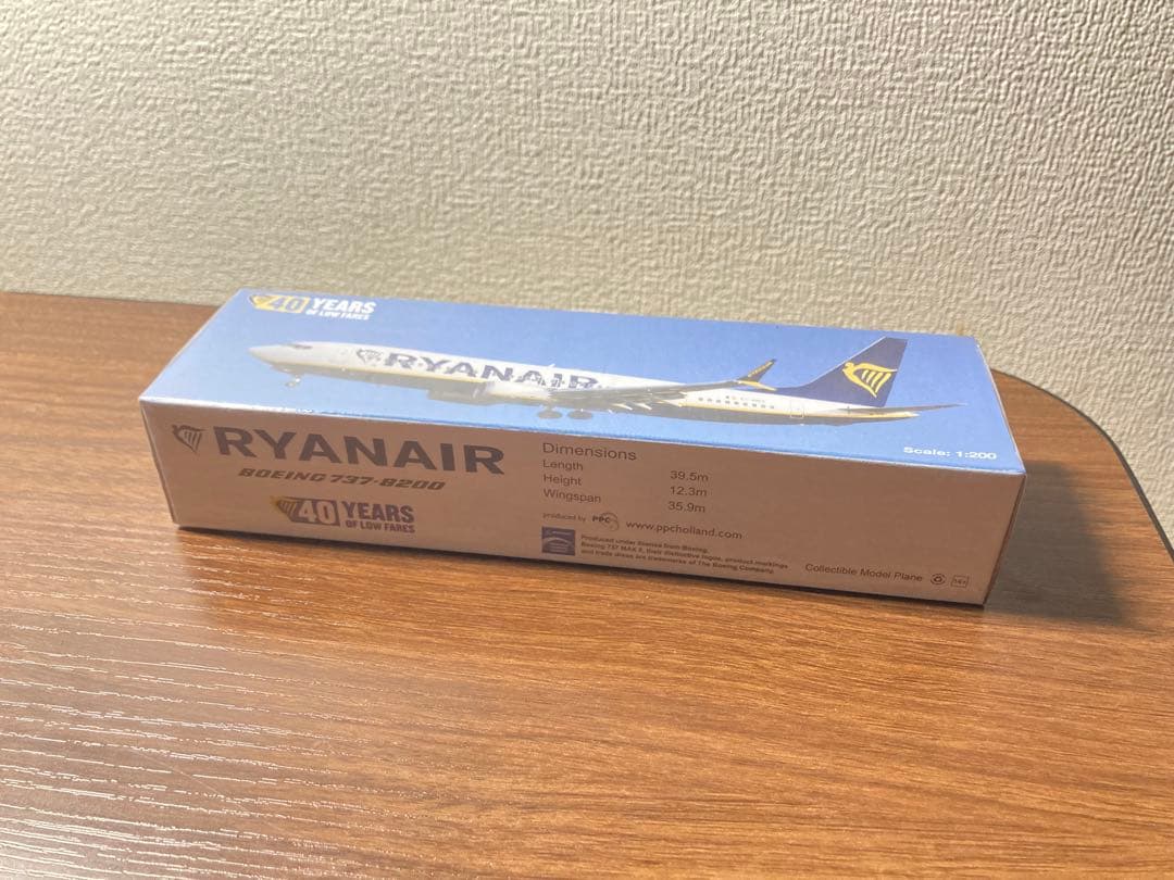 RYANAIR 航空機モデル 1/200