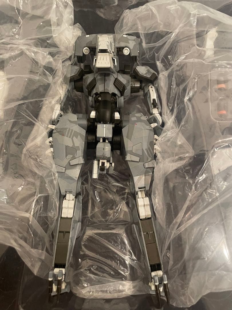 千値練 RIOBOT メタルギアサヘラントロプス