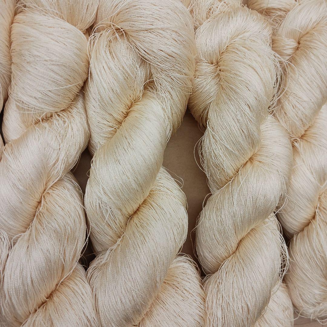 織物、組み紐、刺繍手芸用絹糸380