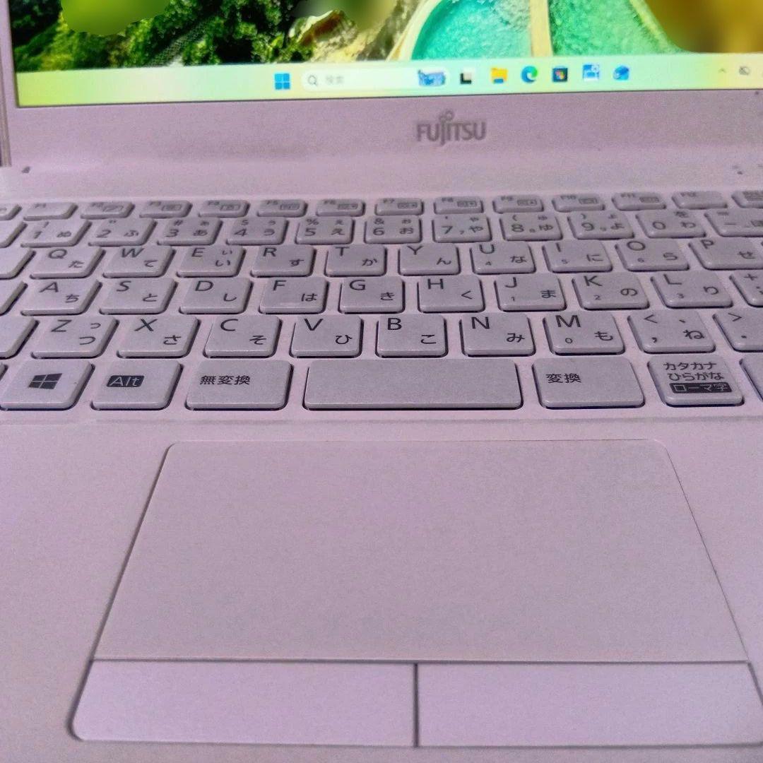 Z② 富士通　ＦＭＶＵ9B3WDA　UH90/B3