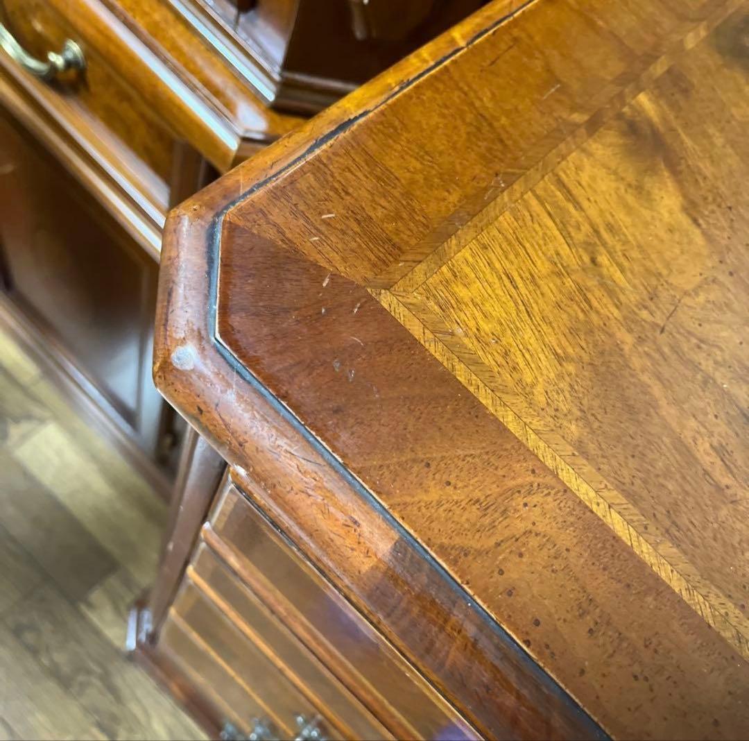 英国アンティーク　チェスト