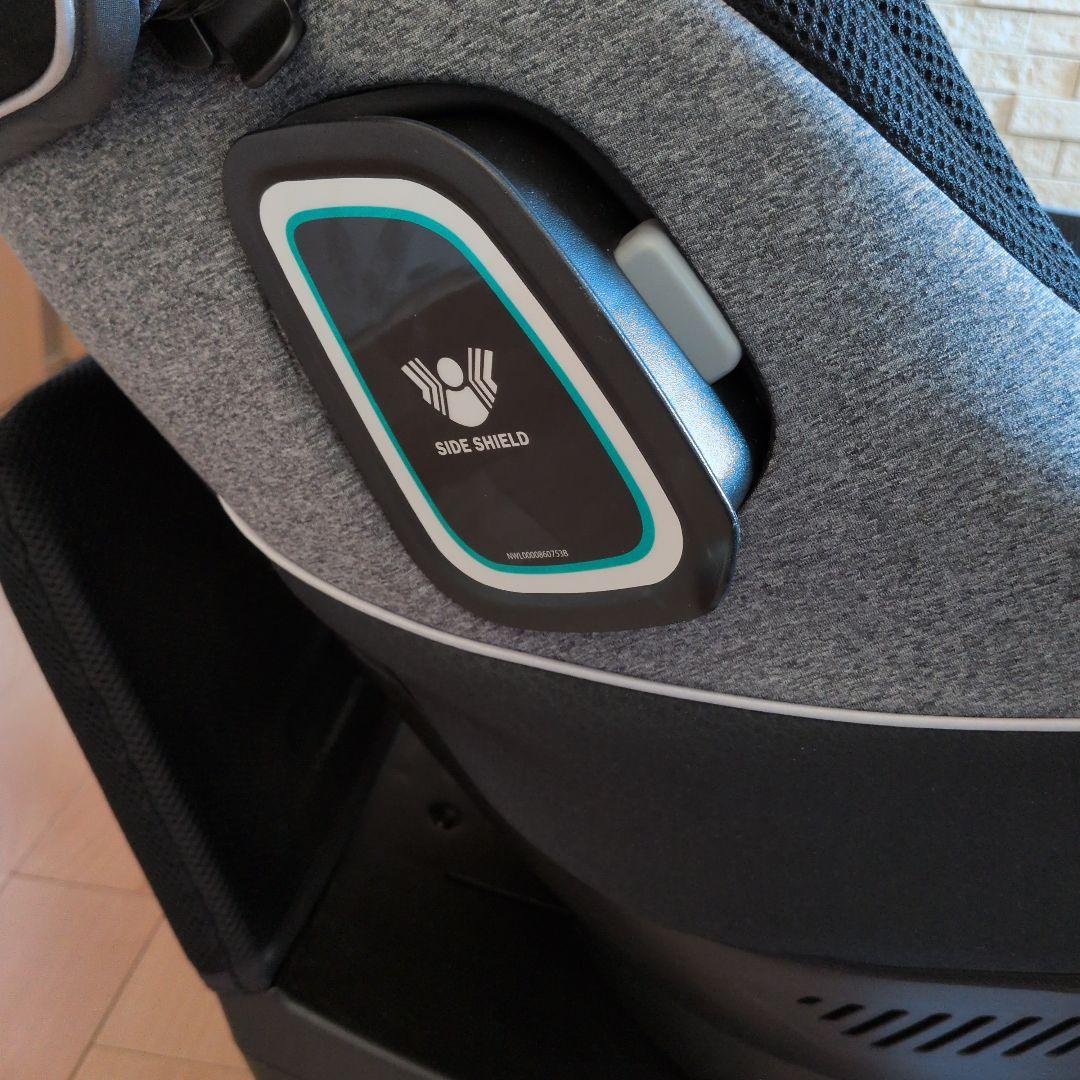 Aprica　クルリラ　プラス　360℃セーフティ 車用チャイルドシート