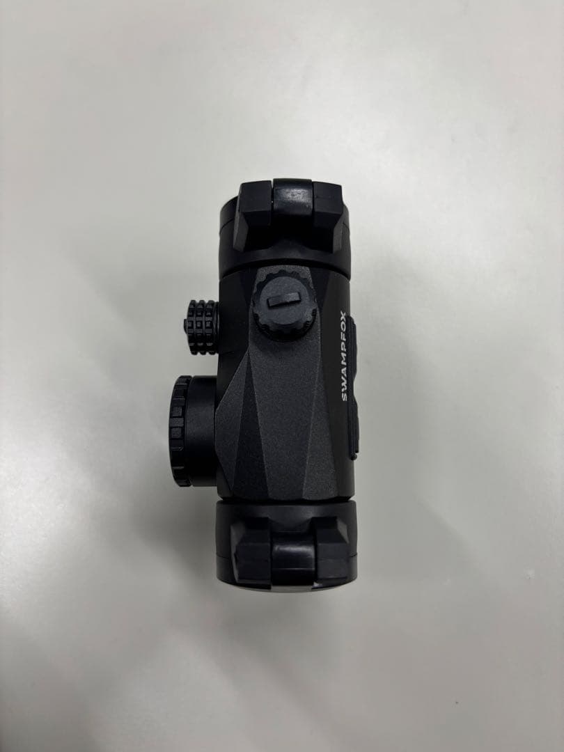 実物Swampfox Liberator II Mini ドットサイト スコープ