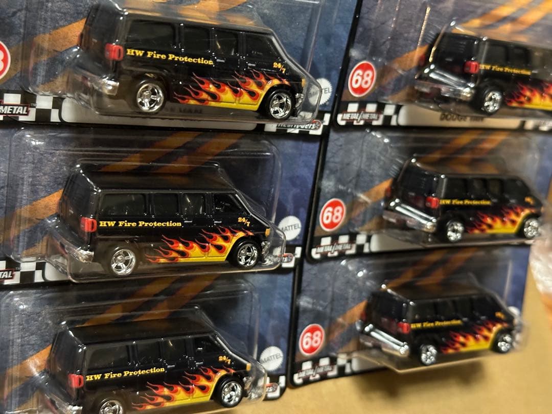 ホットウィール DODGE VAN 6台