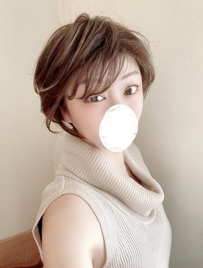 T...プロフ必読　 カオリナラターナー　S-23　メッシュ入りショート