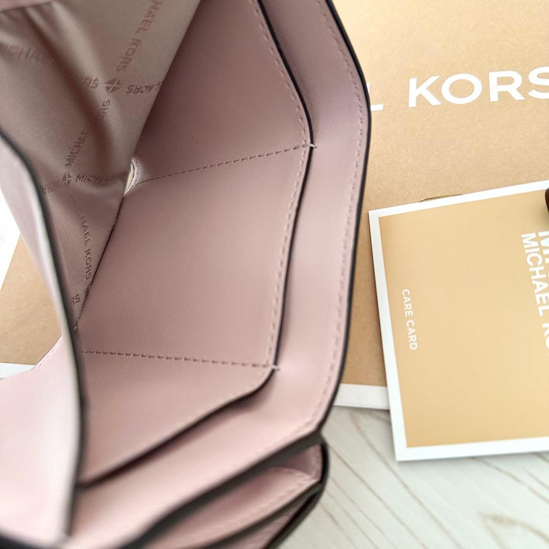 ★ 店頭完売 新品 MICHAEL KORS マイケルコース 折り財布 ピンク