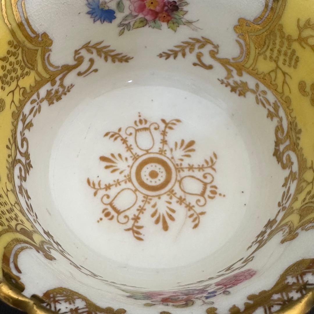 【最終セール】コールポート バットウィング アンティーク ティーカップ＆ソーサー