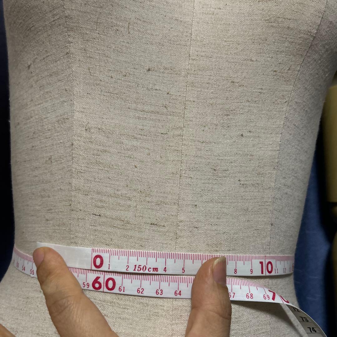 トルソー　可動式ベージュフルボディマネキン　アーム付き