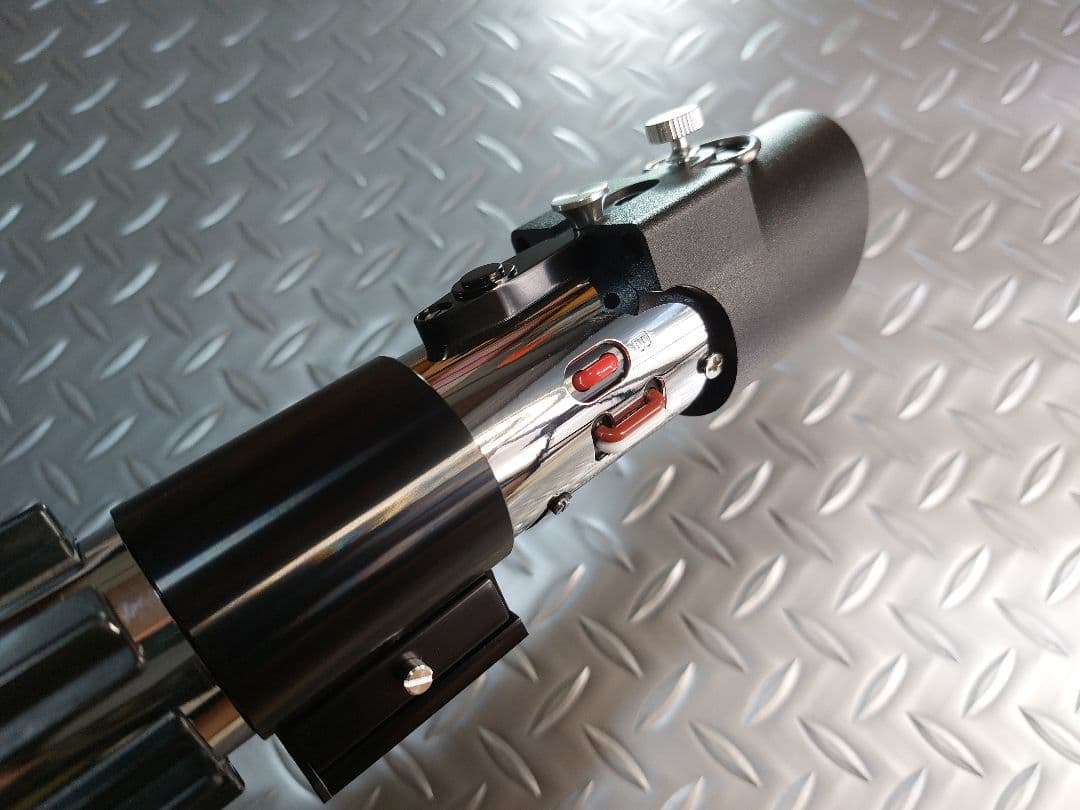 カスタムライトセーバー〈DarthVaderVariant〉SN-PRO・新品