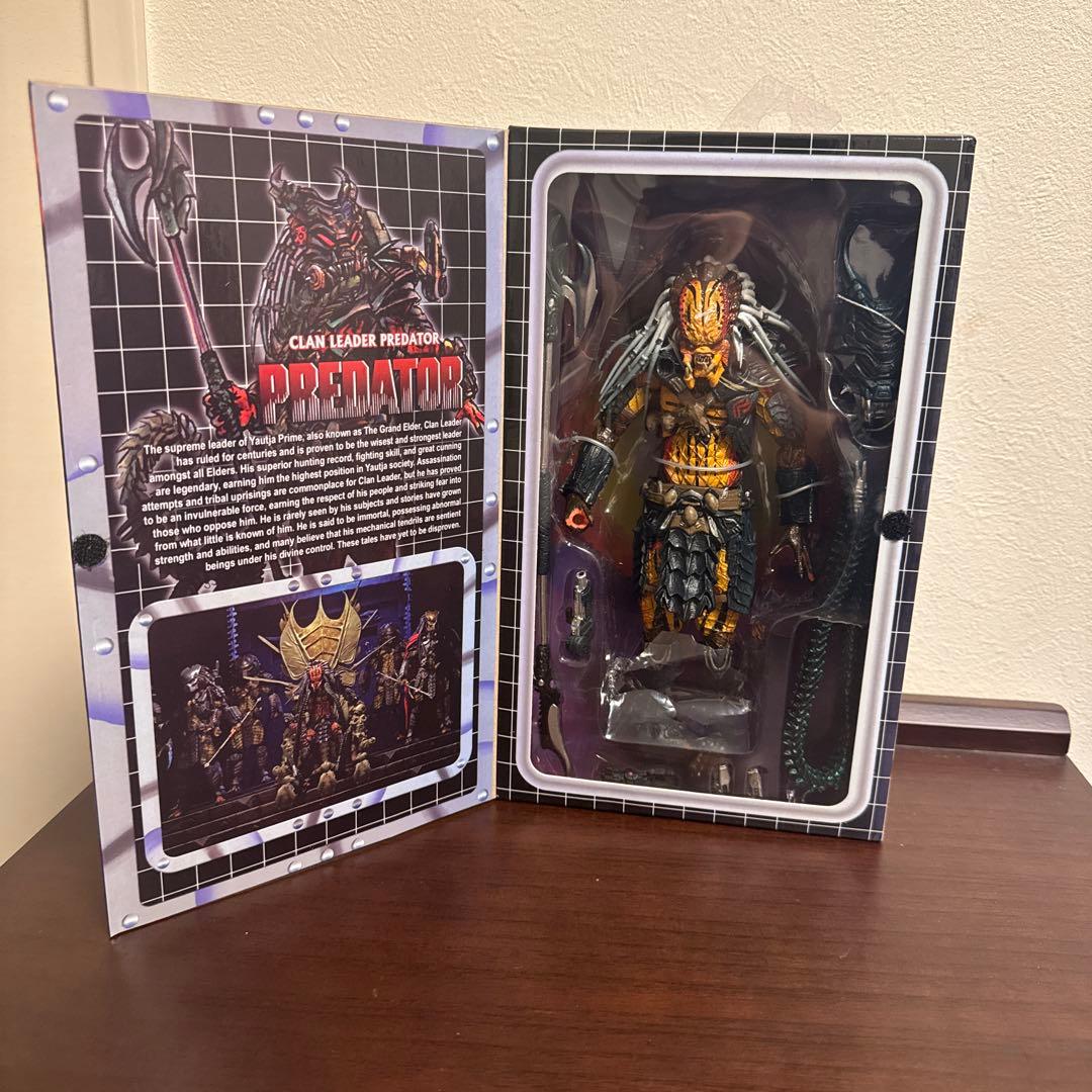 neca ネカ　プレデター　クランリーダー　フィギュア