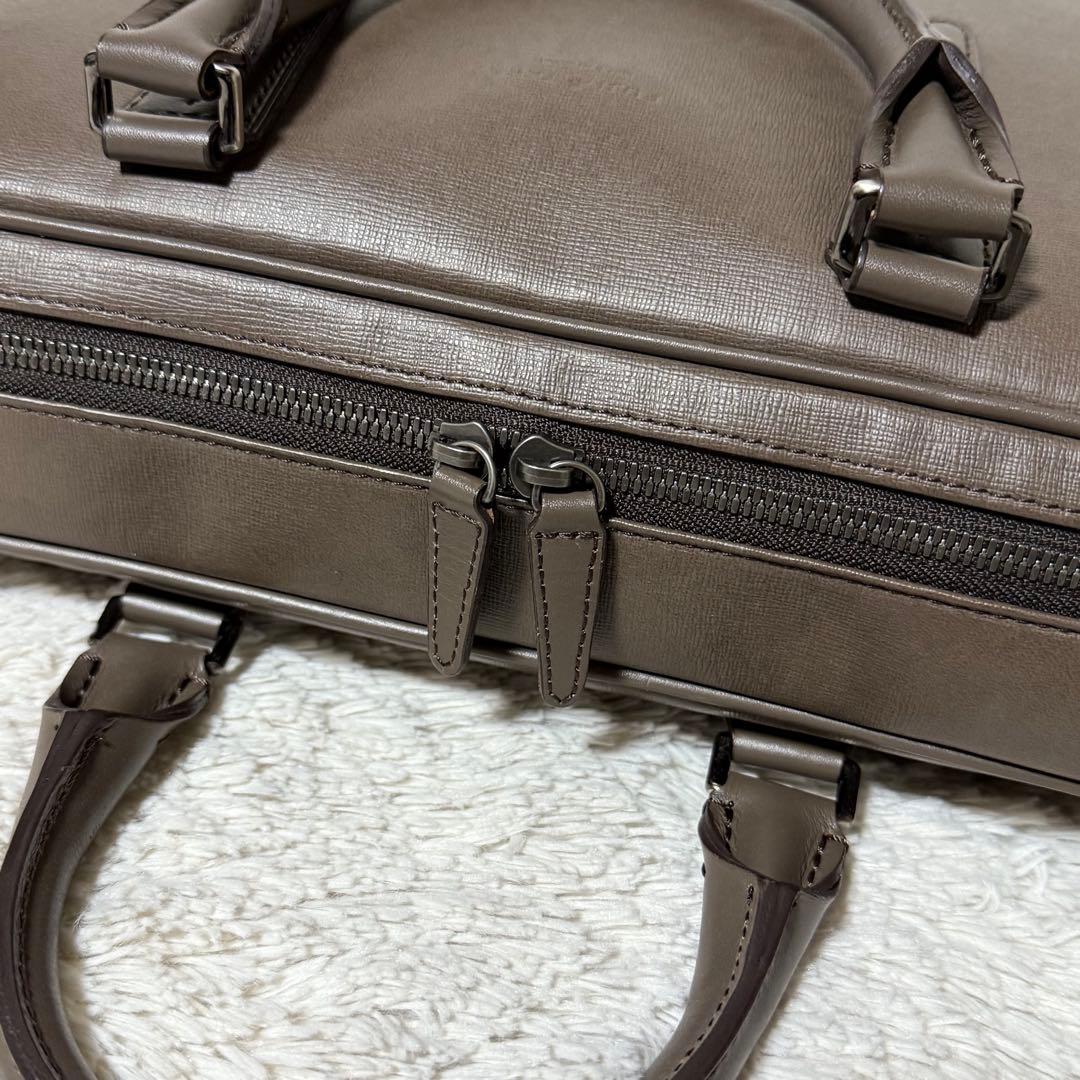 ⭐️新品未使用⭐️　FUJITAKA　ジェードクラリーノデュエII　ビジネスバッグ