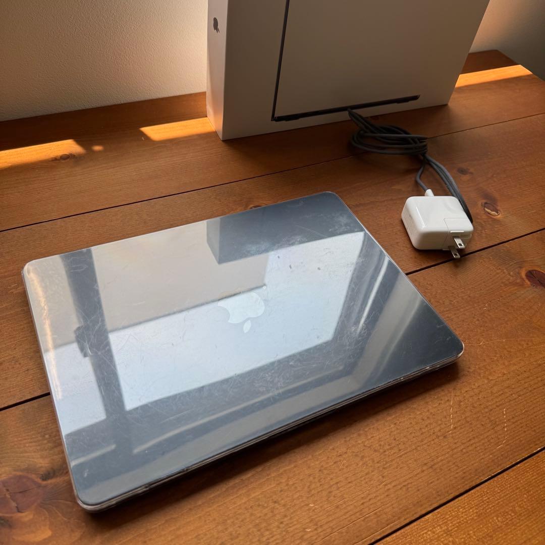 ✨極美品✨ MacBook Air M2 13.6インチ 本体 256GB