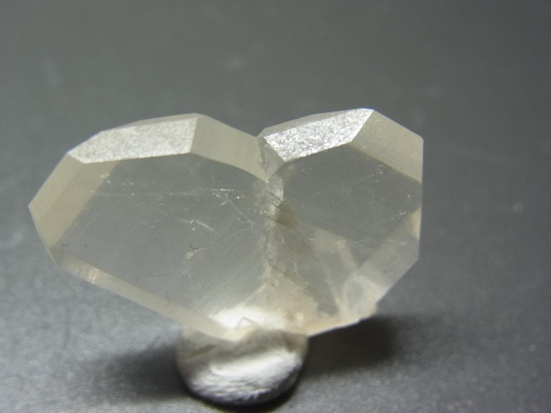 超美！　スーパーハイグレード・大　長崎県　奈留島の日本式双晶　水晶