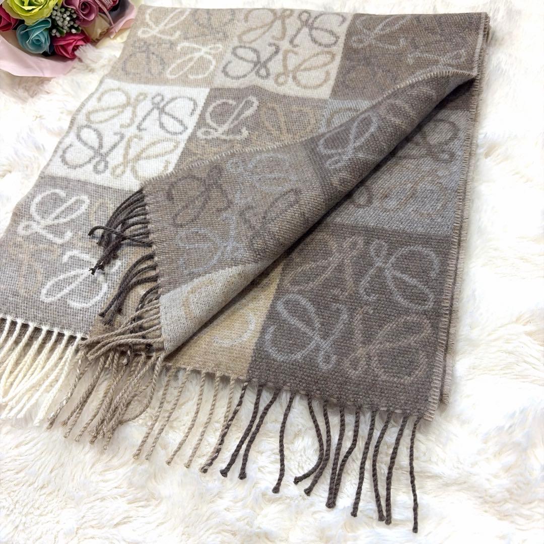 極美品 LOEWE ロエベ アナグラム チェッカーボード