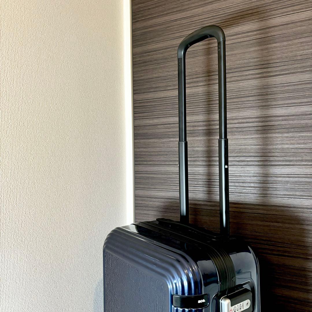 ACE スーツケース 32リットル ネイビー　紺色