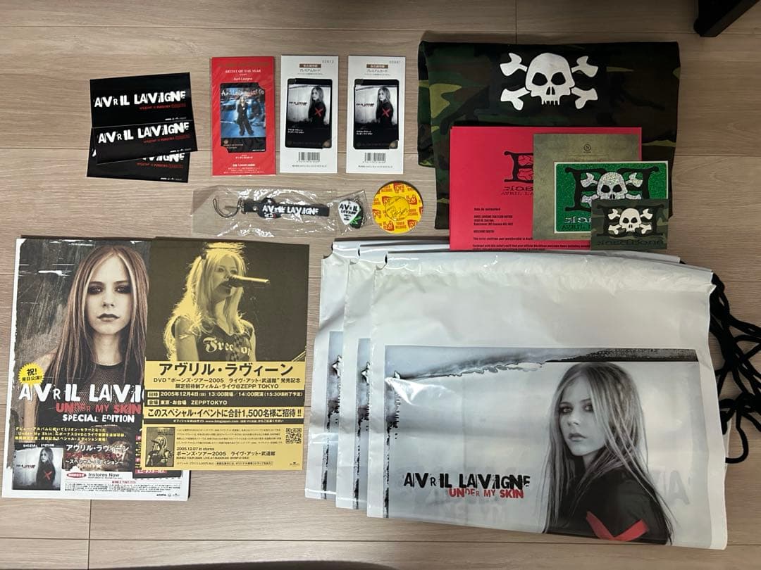 Avril Lavigne グッズセット