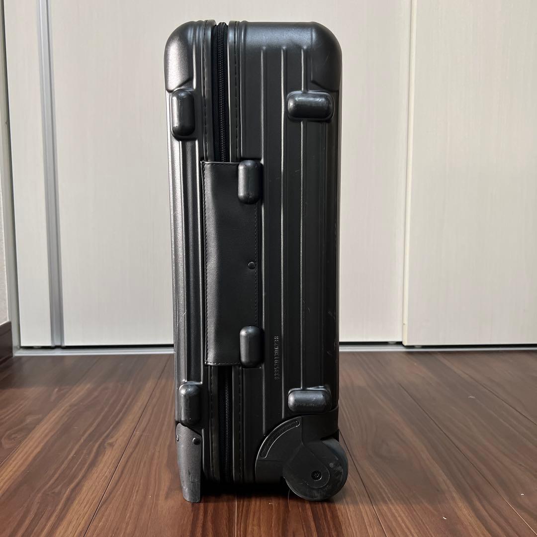RIMOWA リモワ　サルサ　833.52　マットブラック　32リットル　2輪