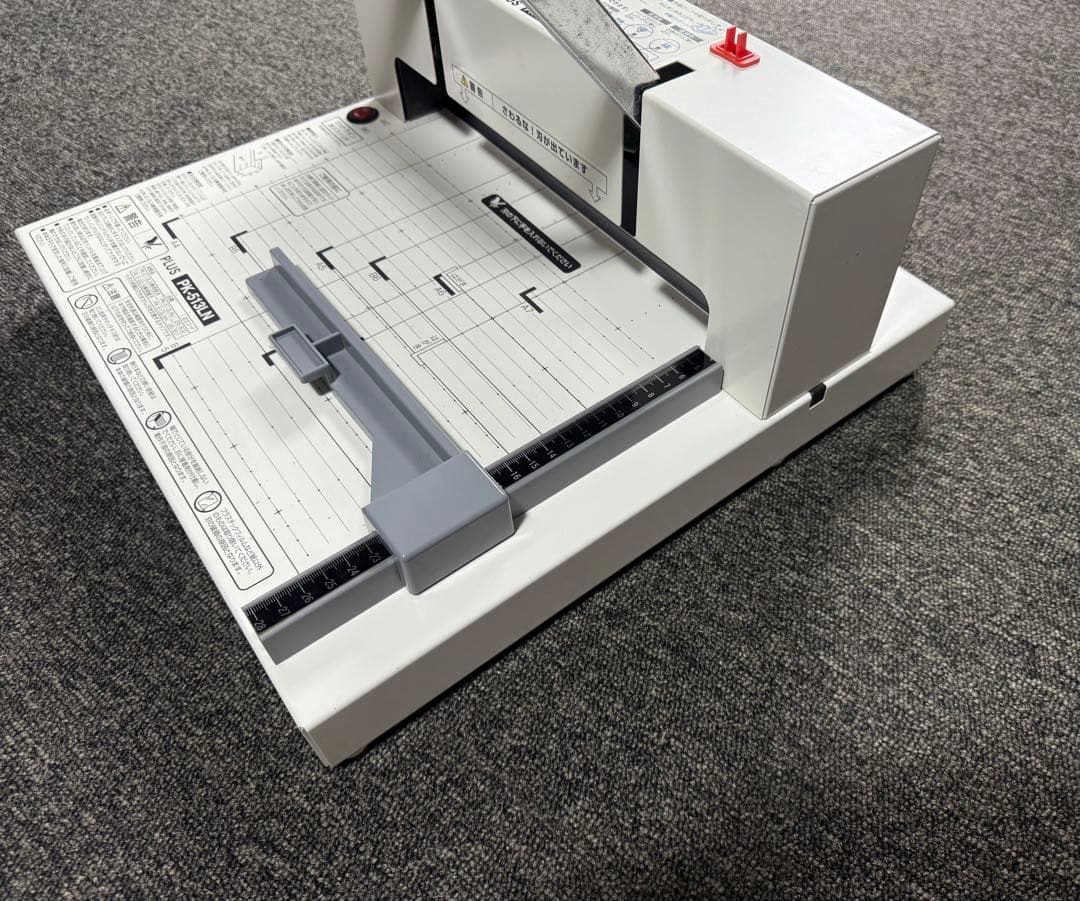 【美品】 PLUS 裁断機 PK-513LN プラス