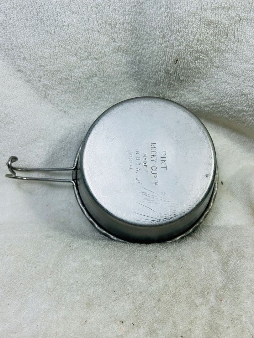 超希少ロッキーカップ ハーフパイント　R刻印と1パイントTM刻印のセット