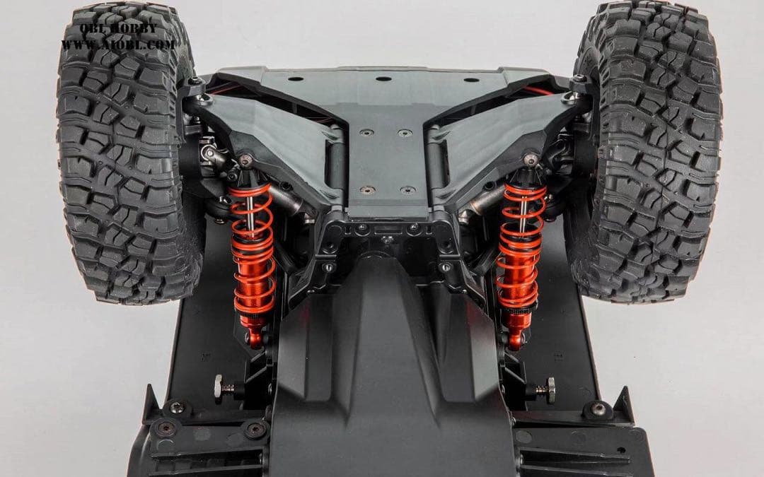 TRACTION HOBBY 1/8スケール TANK300【赤】RTR