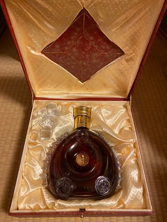 未開封美品　ルイ13世　baccaratボトル　シリアルNOあり