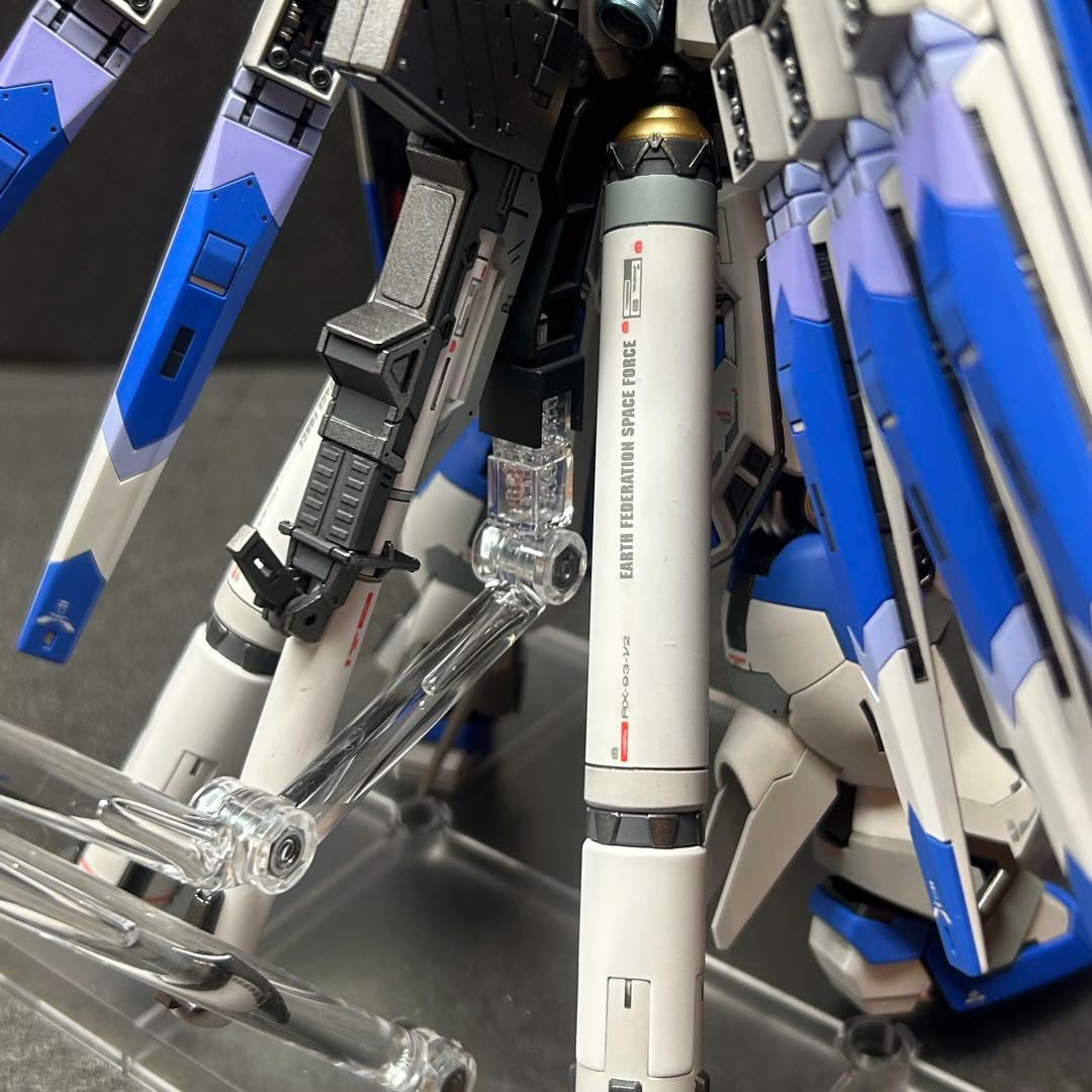 rg hi-ν ガンダム　全塗装　完成品