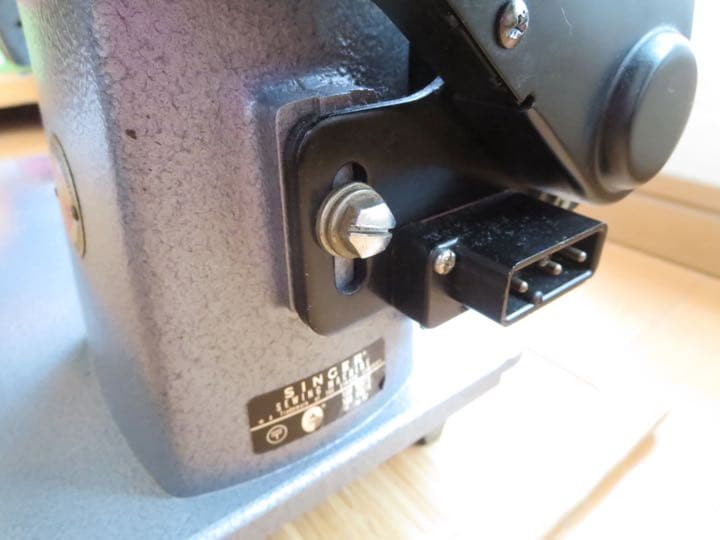 シンガー職業用ミシン　188Professional