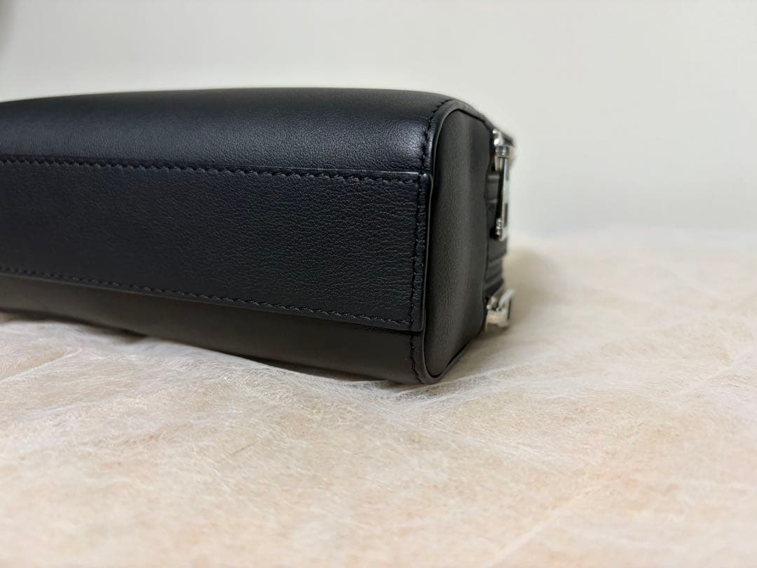 【美品】LOEWE ロエベ カメラクロスボディバッグ ショルダーバッグ